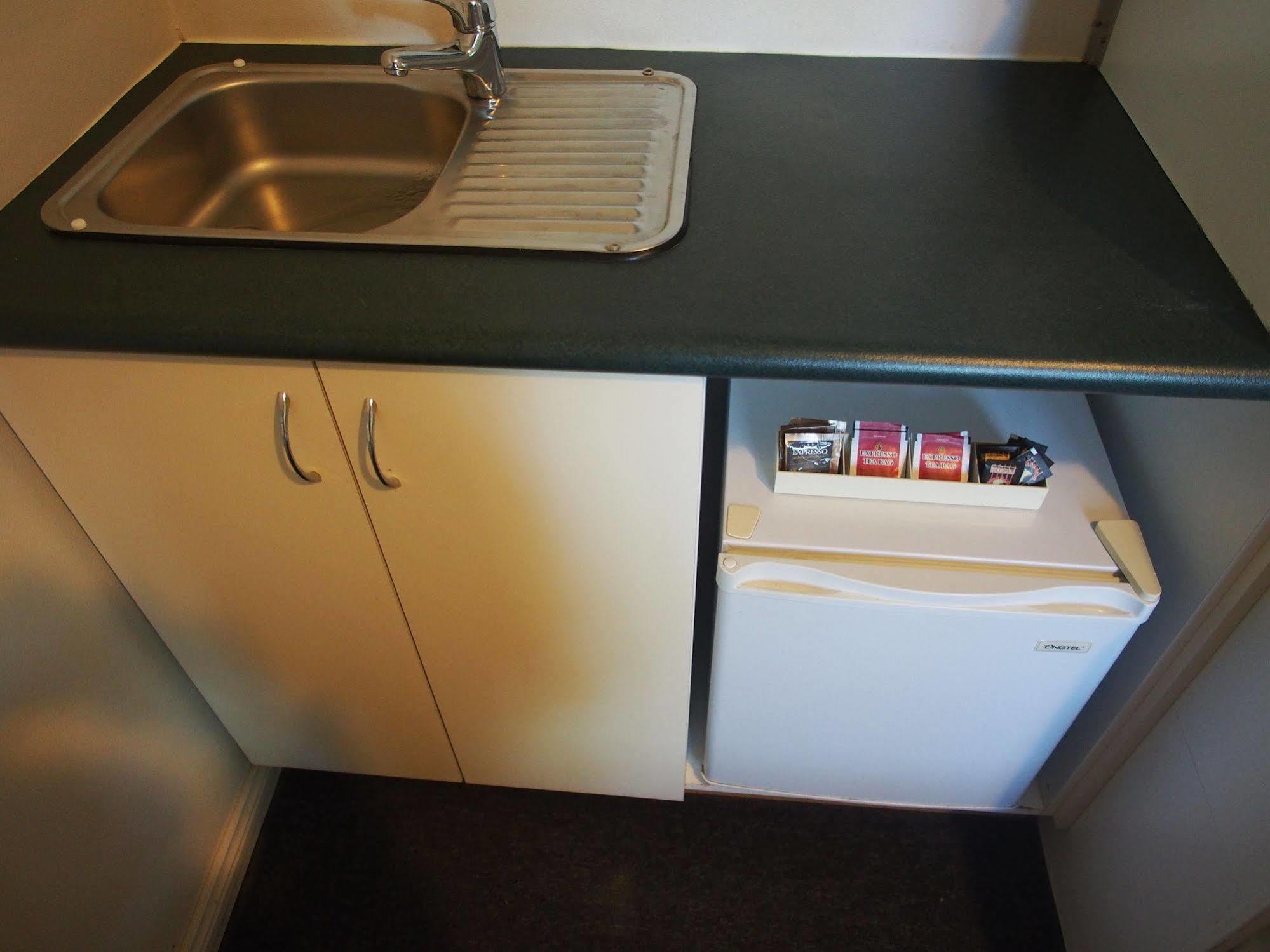 Linwood Lodge Motel Sydney Bagian luar foto