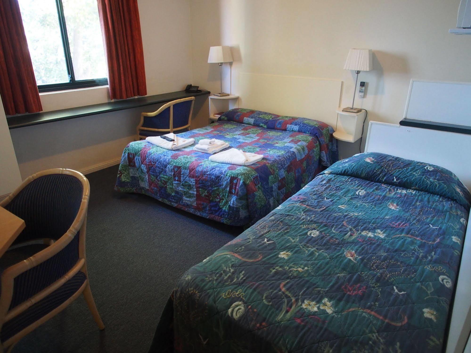 Linwood Lodge Motel Sydney Bagian luar foto